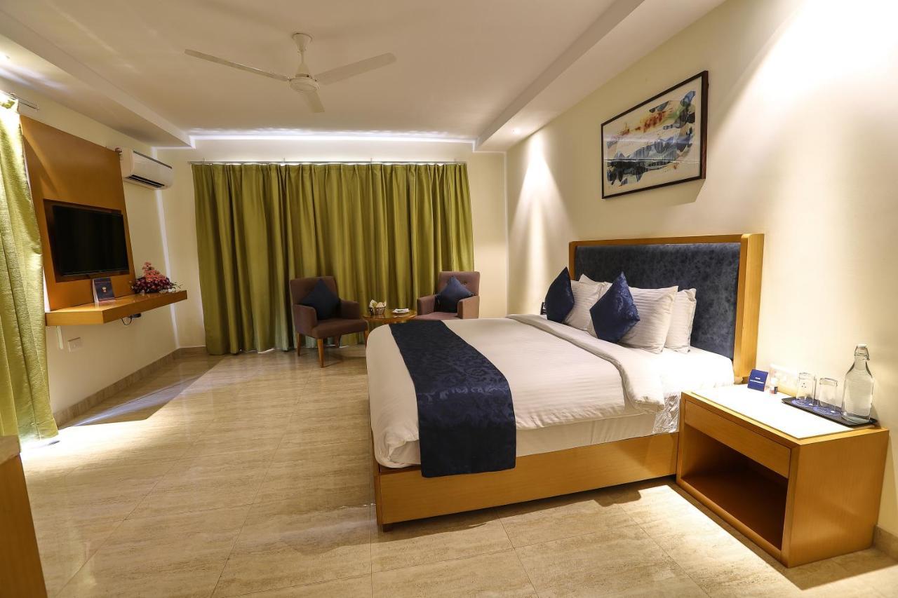 Zip By Spree Hotels Hyde Goa Candolim Eksteriør bilde